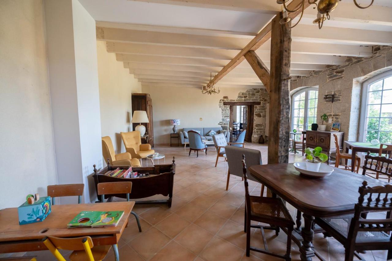 Ty Monde - Chambres D'Hotes En Finistere Poullaouen 외부 사진